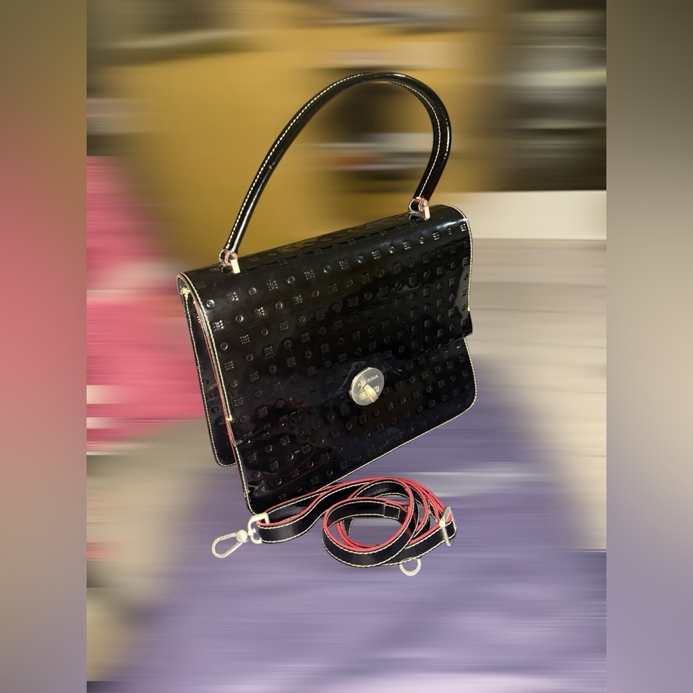 GUC ARCADIA SATCHEL HANDBAG
PATENT STAMPED GENUINE LEATHER